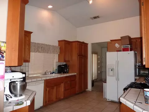 2907 Camulos Way, Redding, CA 96002 photo 3