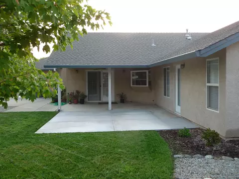 2950 Shadow Brook Ln, Redding, CA 96001 photo 3