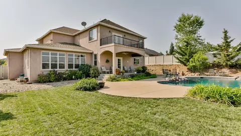 2178 Terra Nova Dr, Redding, CA 96003 photo 3