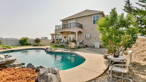 2178 Terra Nova Dr, Redding, CA 96003 photo 4