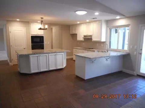 3920 Riverview Dr, Redding, CA 96001 photo 14