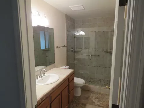 1461 Edgewood Dr, Redding, CA 96003 photo 9
