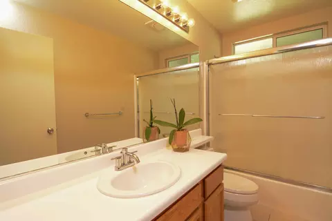4305 Alexis Way, Redding, CA 96002 photo 8