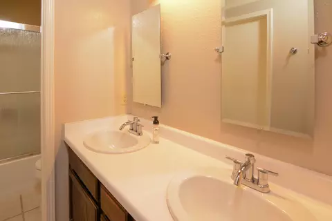 4305 Alexis Way, Redding, CA 96002 photo 10
