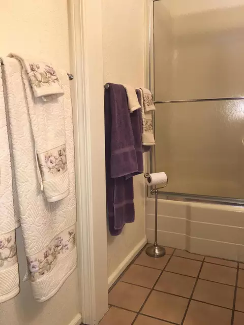 2378 Cliff Dr, Redding, CA 96001 photo 38