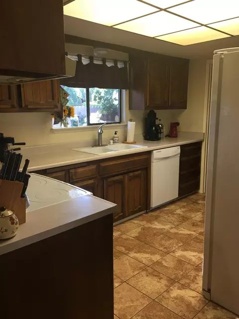 2378 Cliff Dr, Redding, CA 96001 photo 29