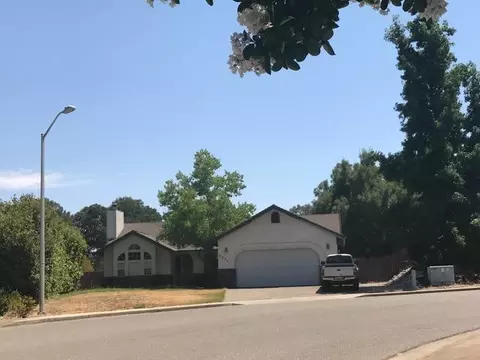 5271 Mica Ct, Redding, CA 96003 photo 1