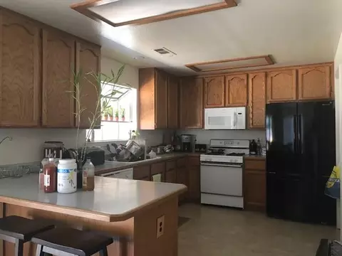 5271 Mica Ct, Redding, CA 96003 photo 3