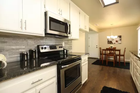 6560 Riverside Dr, Redding, CA 96001 photo 4