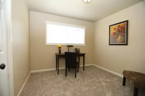 6560 Riverside Dr, Redding, CA 96001 photo 8