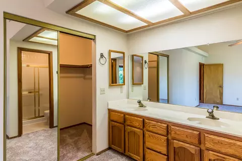 4446 Tralee Ln, Redding, CA 96001 photo 7
