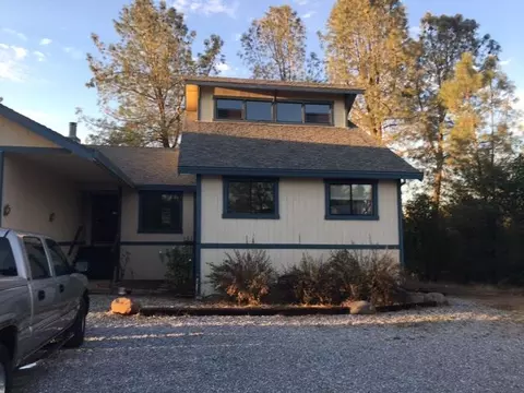 21339 Lela Ln, Redding, CA 96003 photo 2