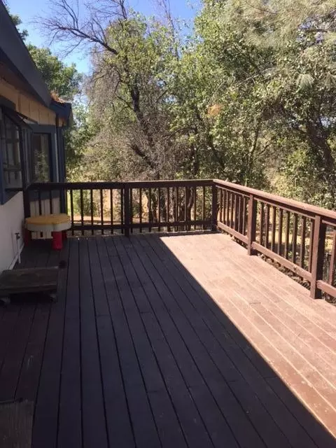 21339 Lela Ln, Redding, CA 96003 photo 17