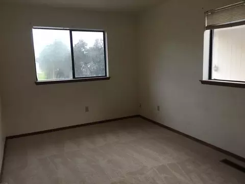 21339 Lela Ln, Redding, CA 96003 photo 9