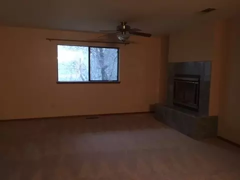 21339 Lela Ln, Redding, CA 96003 photo 5