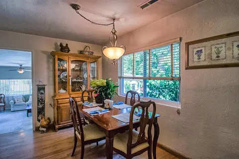 222 Wilshire Dr, Redding, CA 96002 photo 18