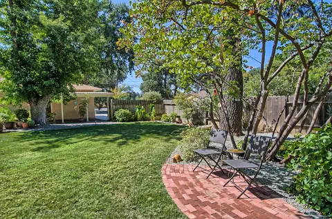 222 Wilshire Dr, Redding, CA 96002 photo 39