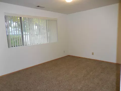 6855 Irving Rd, Redding, CA 96001 photo 12