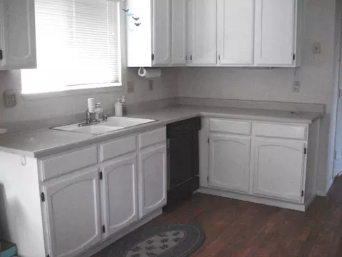 2710 Churn Ct, Redding, CA 96002 photo 8