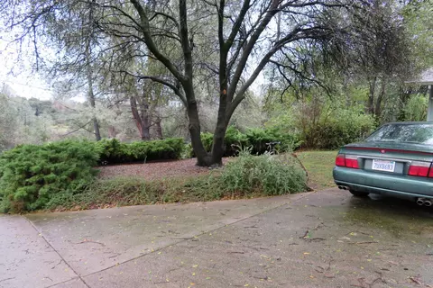 2710 Churn Ct, Redding, CA 96002 photo 16