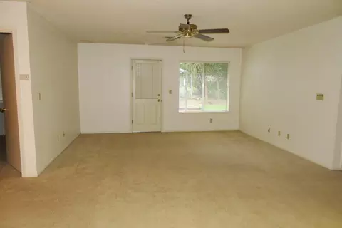2710 Churn Ct, Redding, CA 96002 photo 11