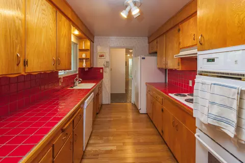 1630 Wisconsin, Redding, CA 96001 photo 3