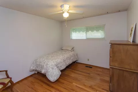 1630 Wisconsin, Redding, CA 96001 photo 11