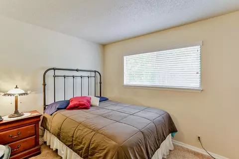 2530 S Waverly Ave, Redding, CA 96001 photo 27