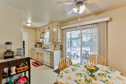 2530 S Waverly Ave, Redding, CA 96001 photo 14