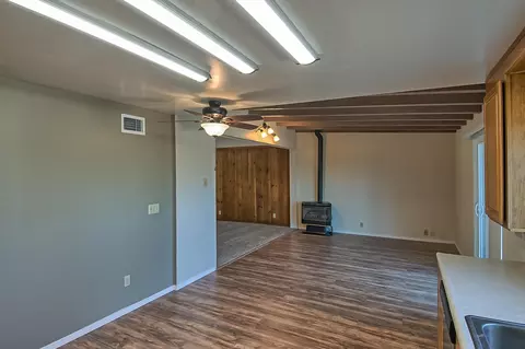 1313 Walnut Ave, Redding, CA 96001 photo 11