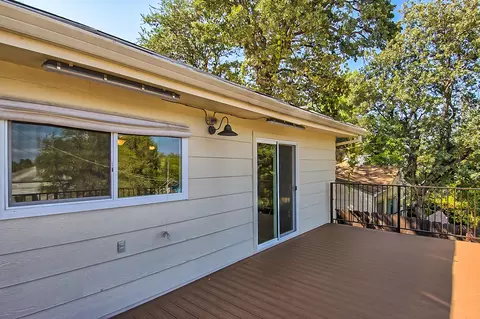1313 Walnut Ave, Redding, CA 96001 photo 23