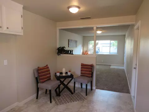 2326 Corona, Redding, CA 96002 photo 5