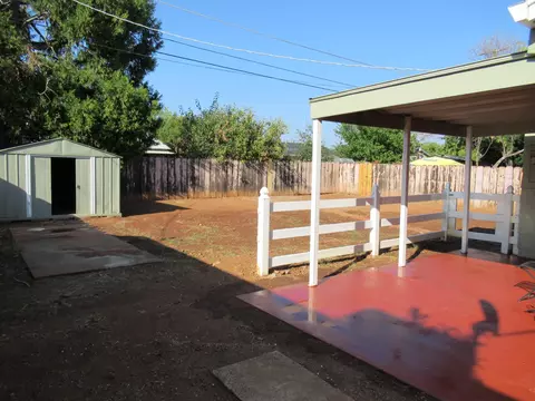 2326 Corona, Redding, CA 96002 photo 11