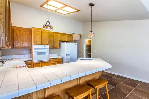 367 Franciscan Trl, Redding, CA 96003 photo 8