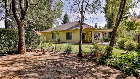 2298 Castlewood Dr, Redding, CA 96002 photo 24