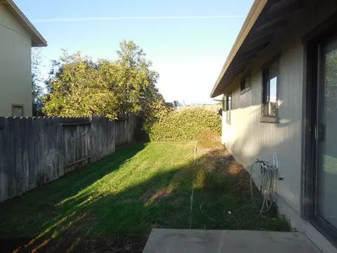 2556 Sabre Ct, Redding, CA 96002 photo 24