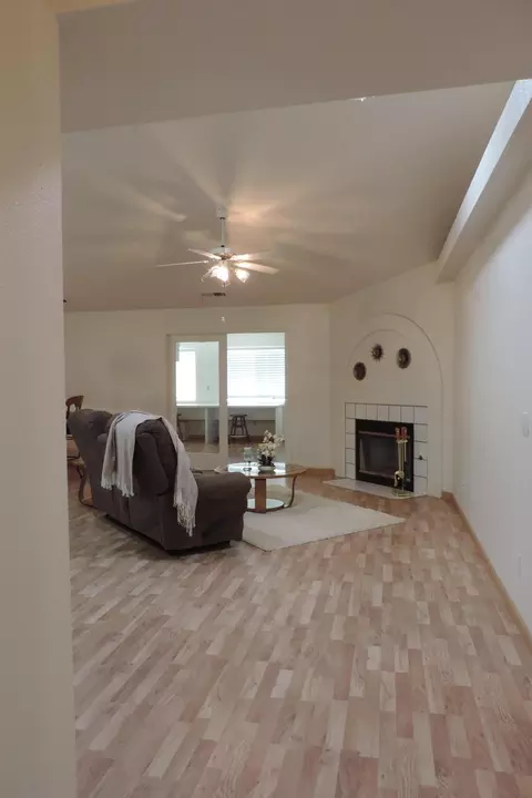 1225 Britt Ln, Red Bluff, CA 96080 photo 5