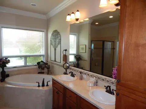 822 Coggins St, Redding, CA 96003 photo 41