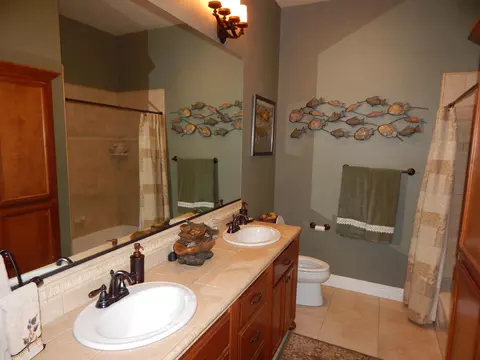 822 Coggins St, Redding, CA 96003 photo 51