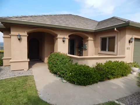 822 Coggins St, Redding, CA 96003 photo 5