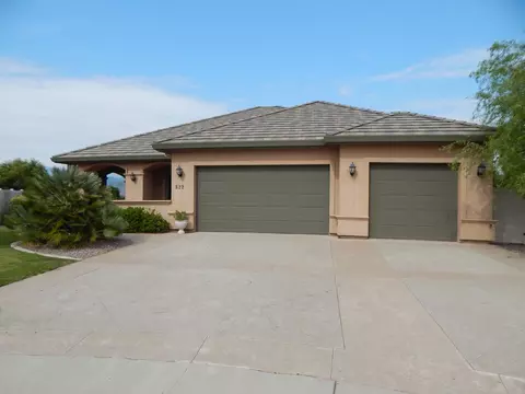 822 Coggins St, Redding, CA 96003 photo 4