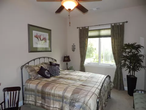 822 Coggins St, Redding, CA 96003 photo 59