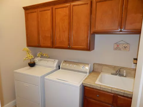 822 Coggins St, Redding, CA 96003 photo 50