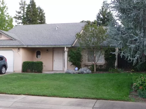 5877 Fairmont Dr, Redding, CA 96003 photo 1