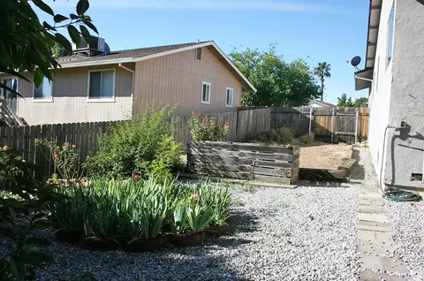1204 Whistling Dr, Redding, CA 96003 photo 18
