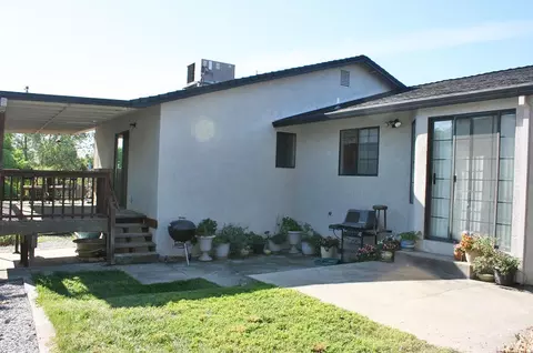 1204 Whistling Dr, Redding, CA 96003 photo 17