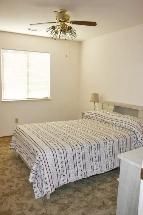 1204 Whistling Dr, Redding, CA 96003 photo 10
