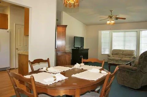 1204 Whistling Dr, Redding, CA 96003 photo 8