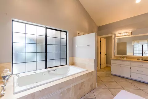 2387 Dartmouth Dr, Redding, CA 96001 photo 18