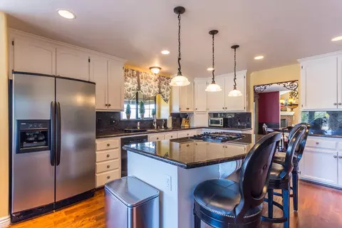 2387 Dartmouth Dr, Redding, CA 96001 photo 21